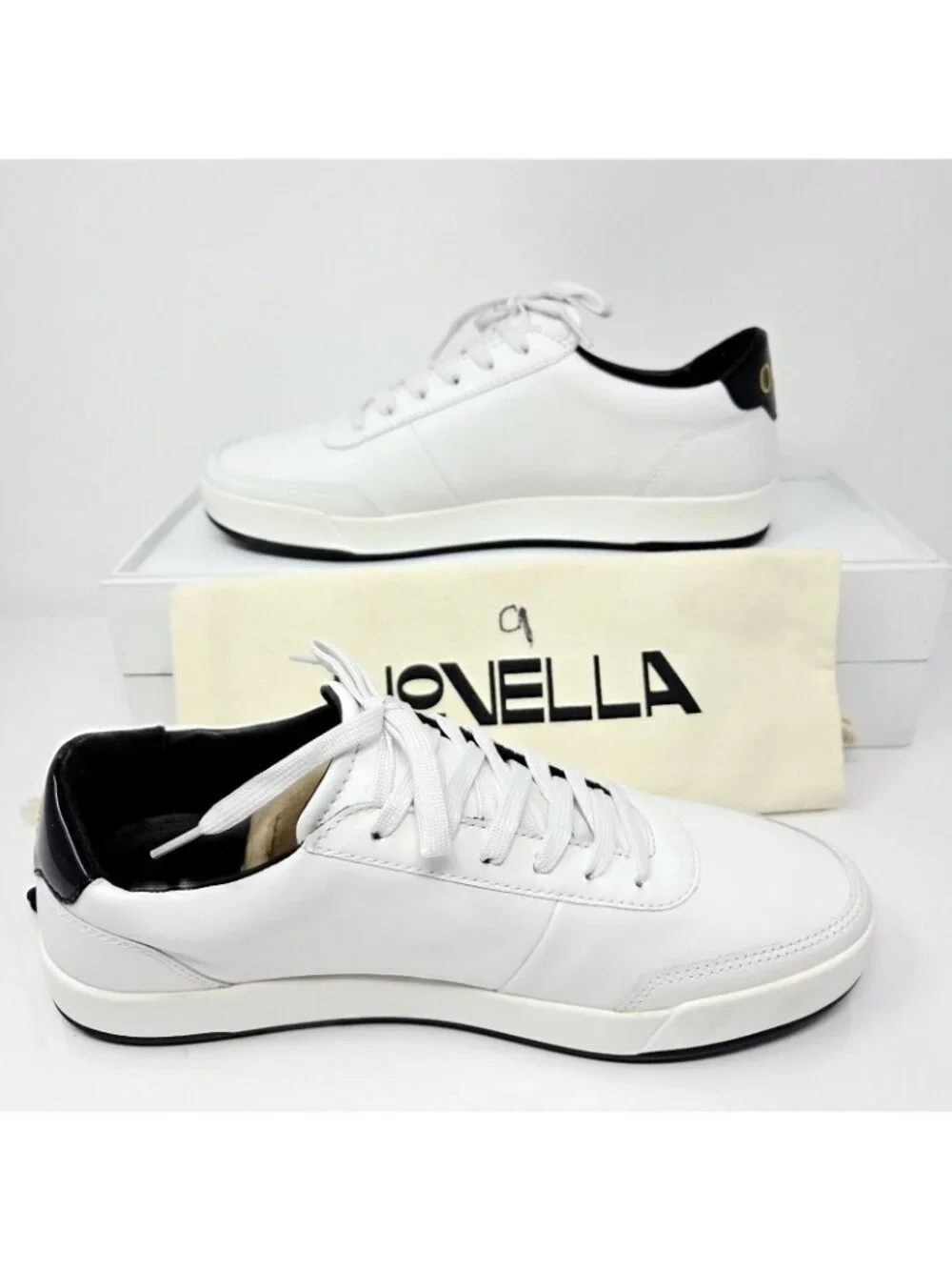 NEW Novella Preface Edition 1 Sneakers White Leather Mens 9 Womens 10.5 Low Top